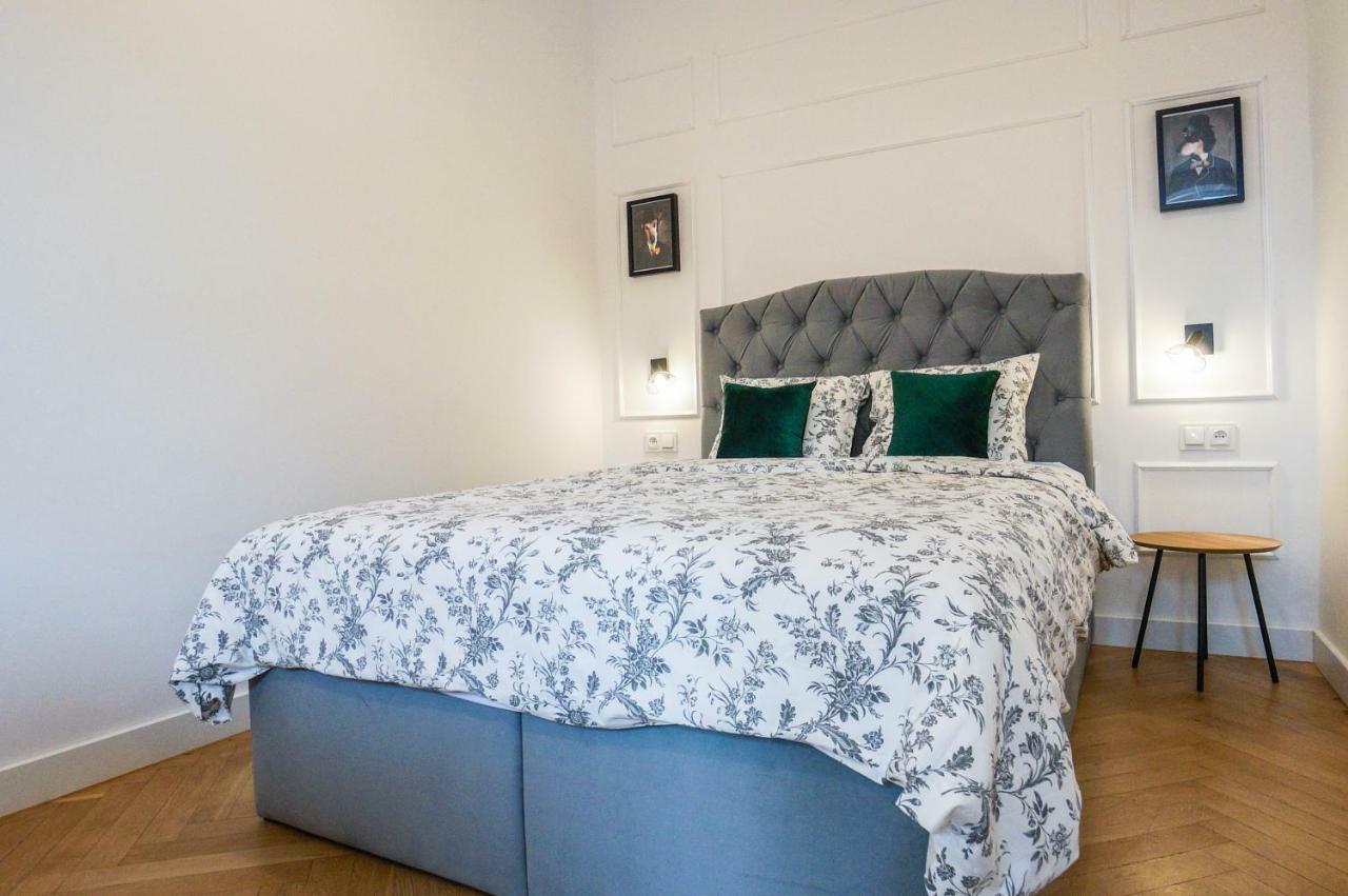 Aaa Premium Old Town Apartment